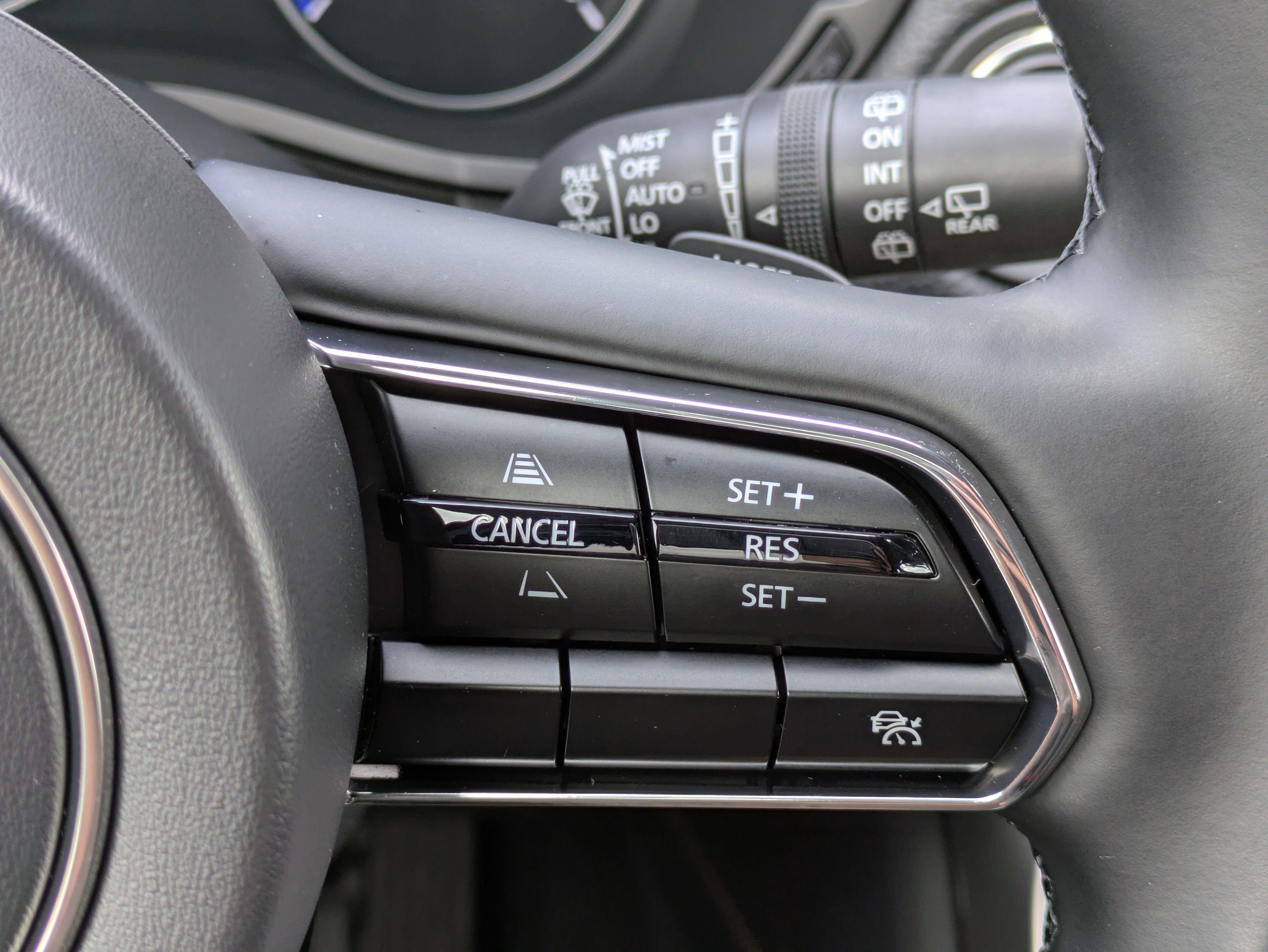 Used 2025 MAZDA CX-90 3.3 Turbo w/ Preferred Package AWD/4WD image 24