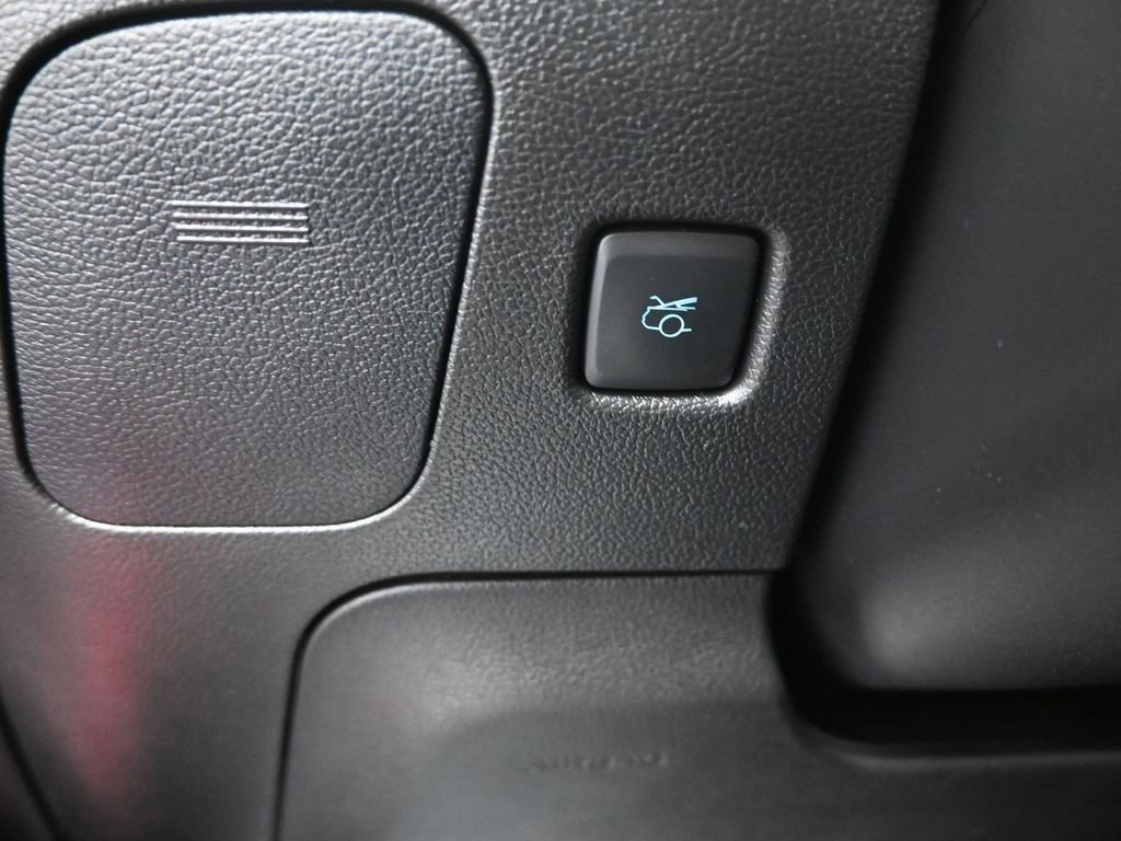 Used 2020 Ford Mustang Shelby GT500 w/ Technology Package image 21