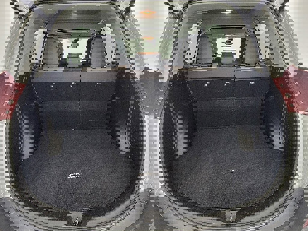 Used 2015 Toyota RAV4 Limited w/ Technology Package image 35