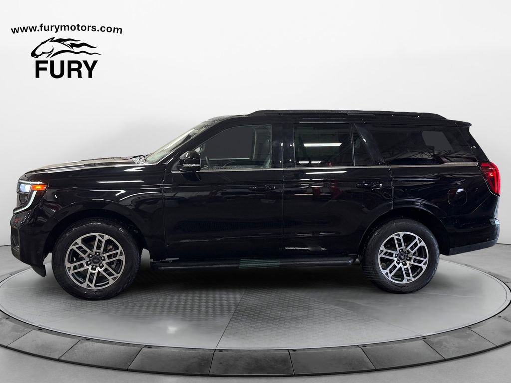 Used 2025 Ford Expedition Active AWD/4WD image 6