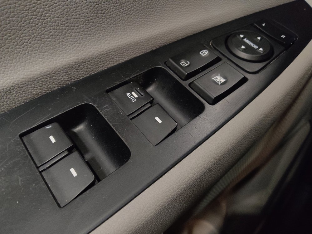 Used 2017 Hyundai Tucson Sport image 27