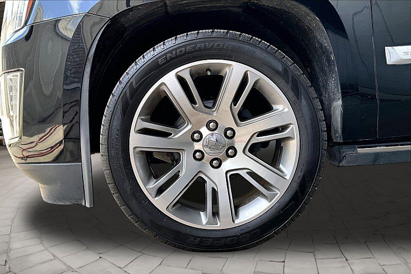 Used 2016 Cadillac Escalade Premium RWD image 7