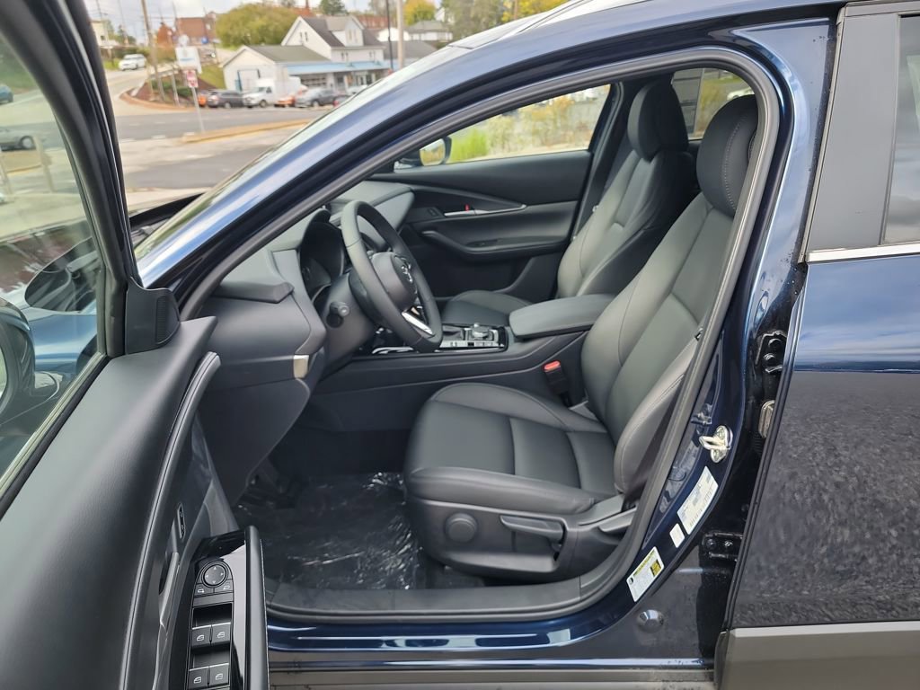 New 2025 MAZDA CX-30 AWD 2.5 S w/ Select Sport Pkg image 10