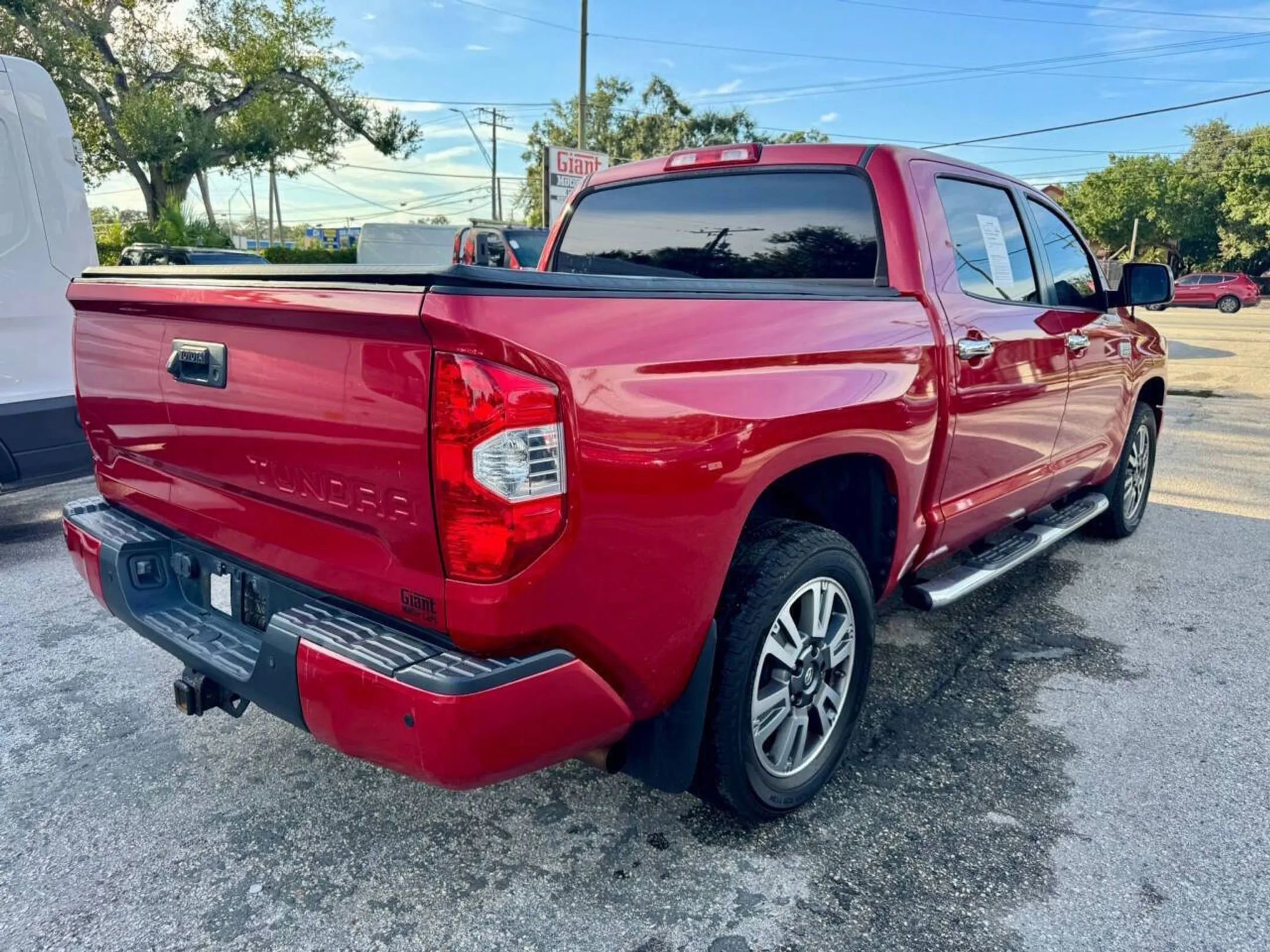Used 2018 Toyota Tundra Platinum image 15
