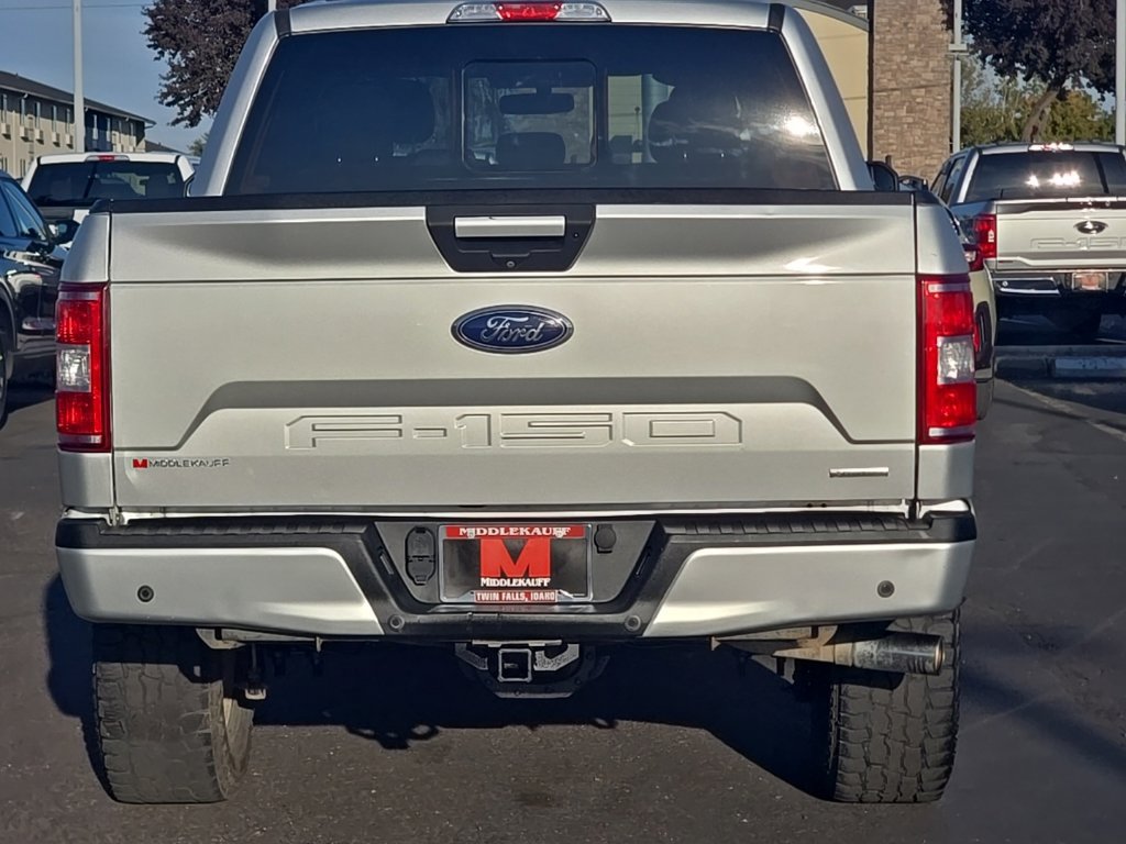 Used 2018 Ford F150 XLT w/ Equipment Group 302A Luxury AWD/4WD image 4