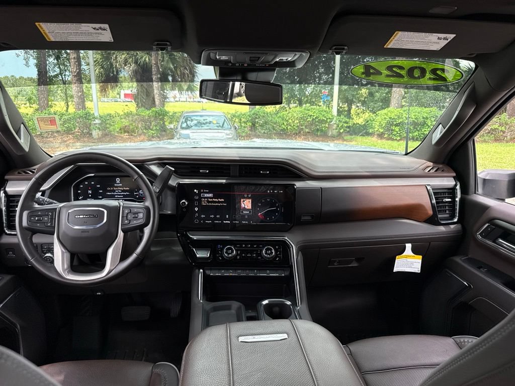 Used 2024 GMC Sierra 2500 Denali AWD/4WD image 64