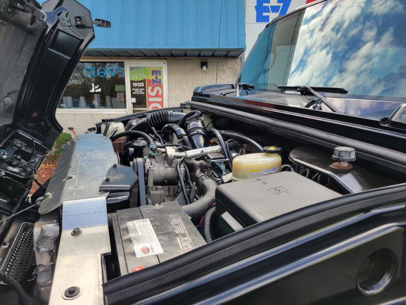 Used 2005 HUMMER H2 SUT w/ Preferred Equipment Group image 69