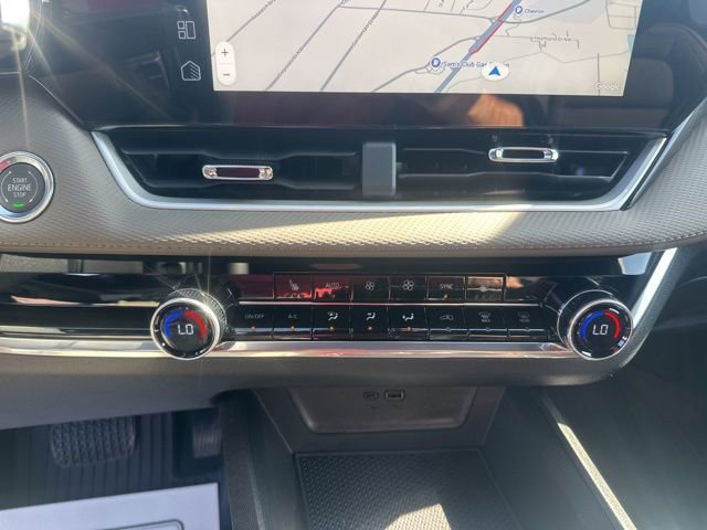 New 2026 Chevrolet Equinox LT w/ Convenience Package II FWD image 25