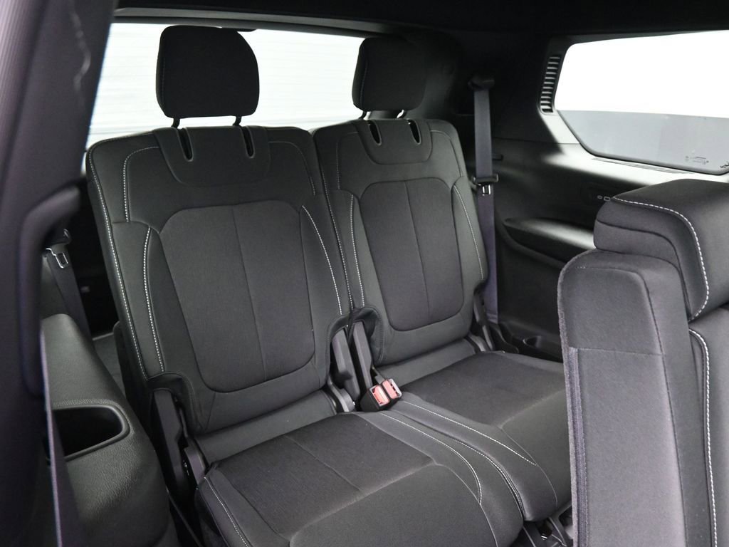 New 2025 Jeep Grand Cherokee L Laredo w/ Luxury Tech Group I image 17