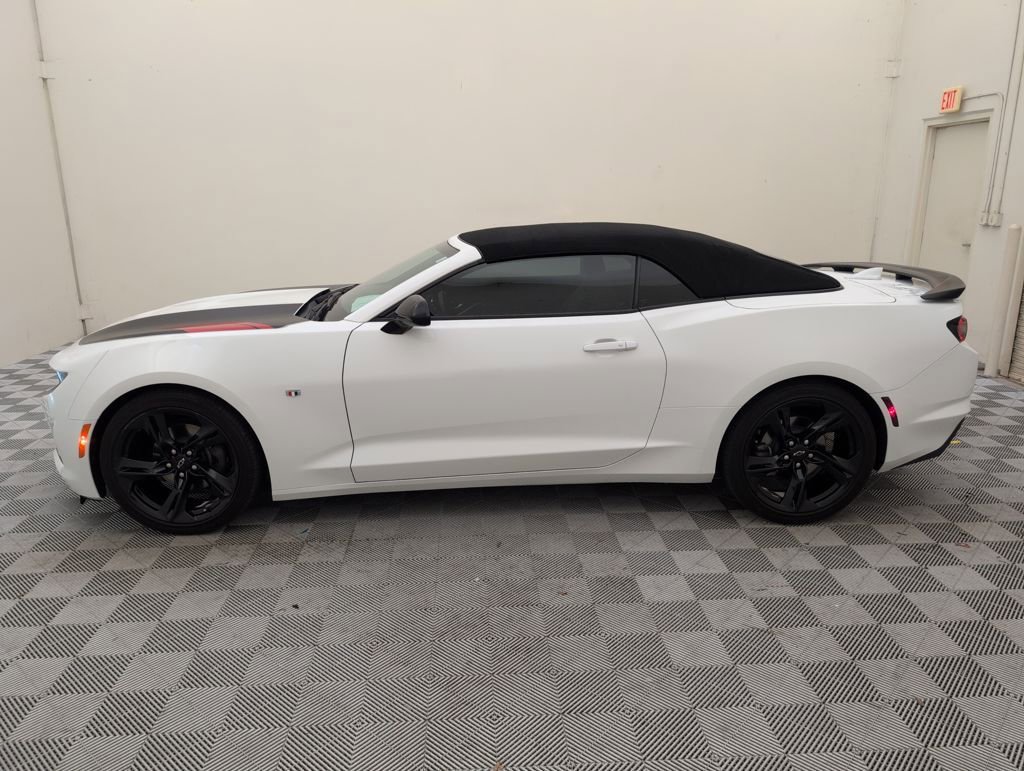 Used 2023 Chevrolet Camaro LT w/ RS Package image 7