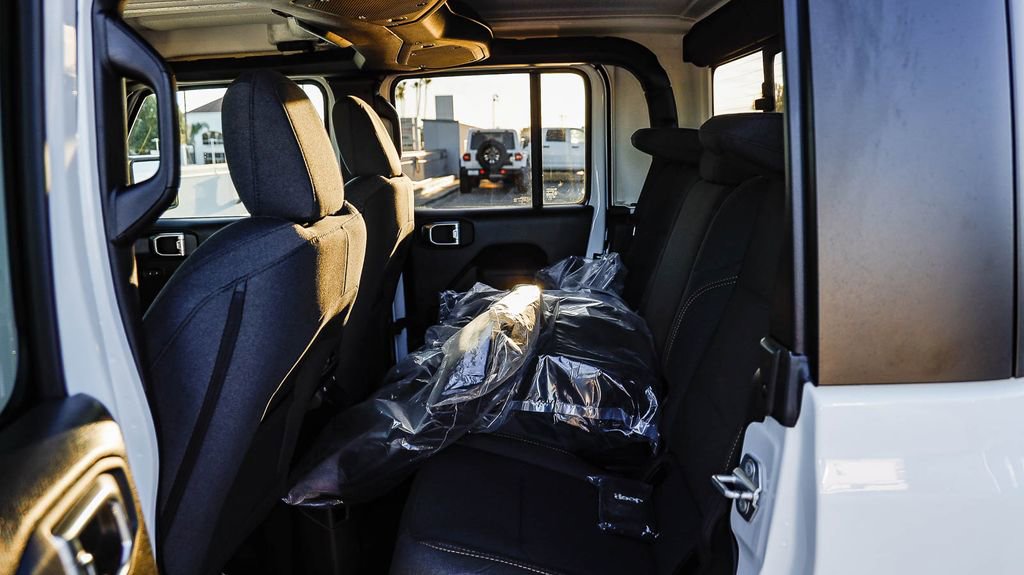 New 2026 Jeep Gladiator Willys image 22