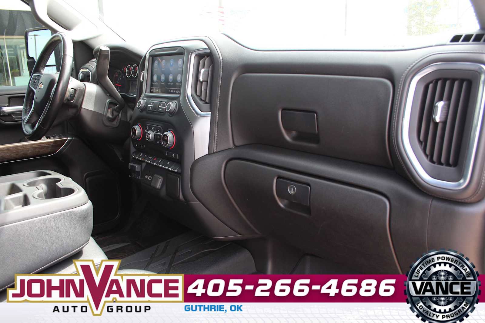 Used 2021 Chevrolet Silverado 2500 LT w/ Texas Edition AWD/4WD image 18