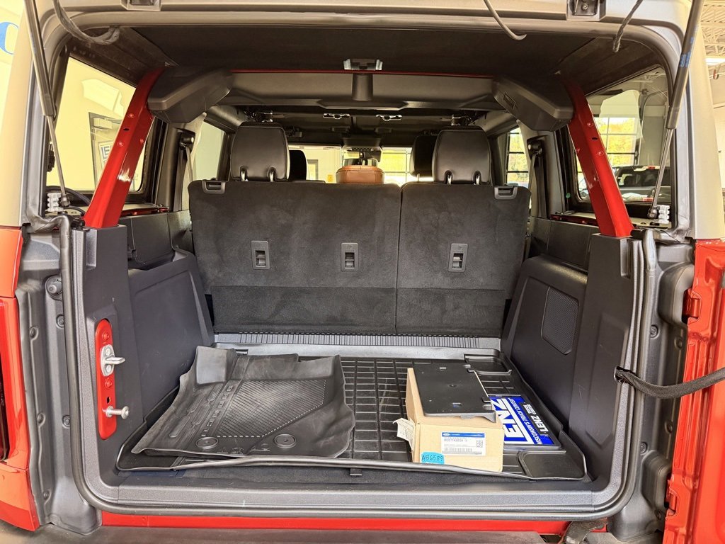 Used 2023 Ford Bronco Outer Banks image 8