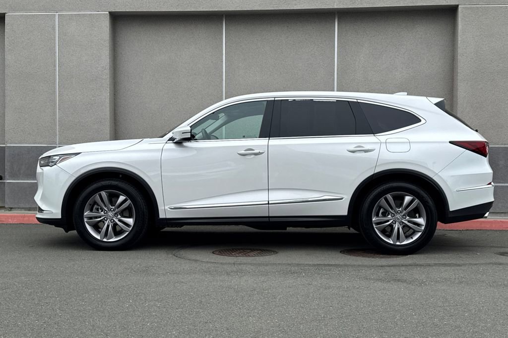 Certified 2023 Acura MDX FWD image 8