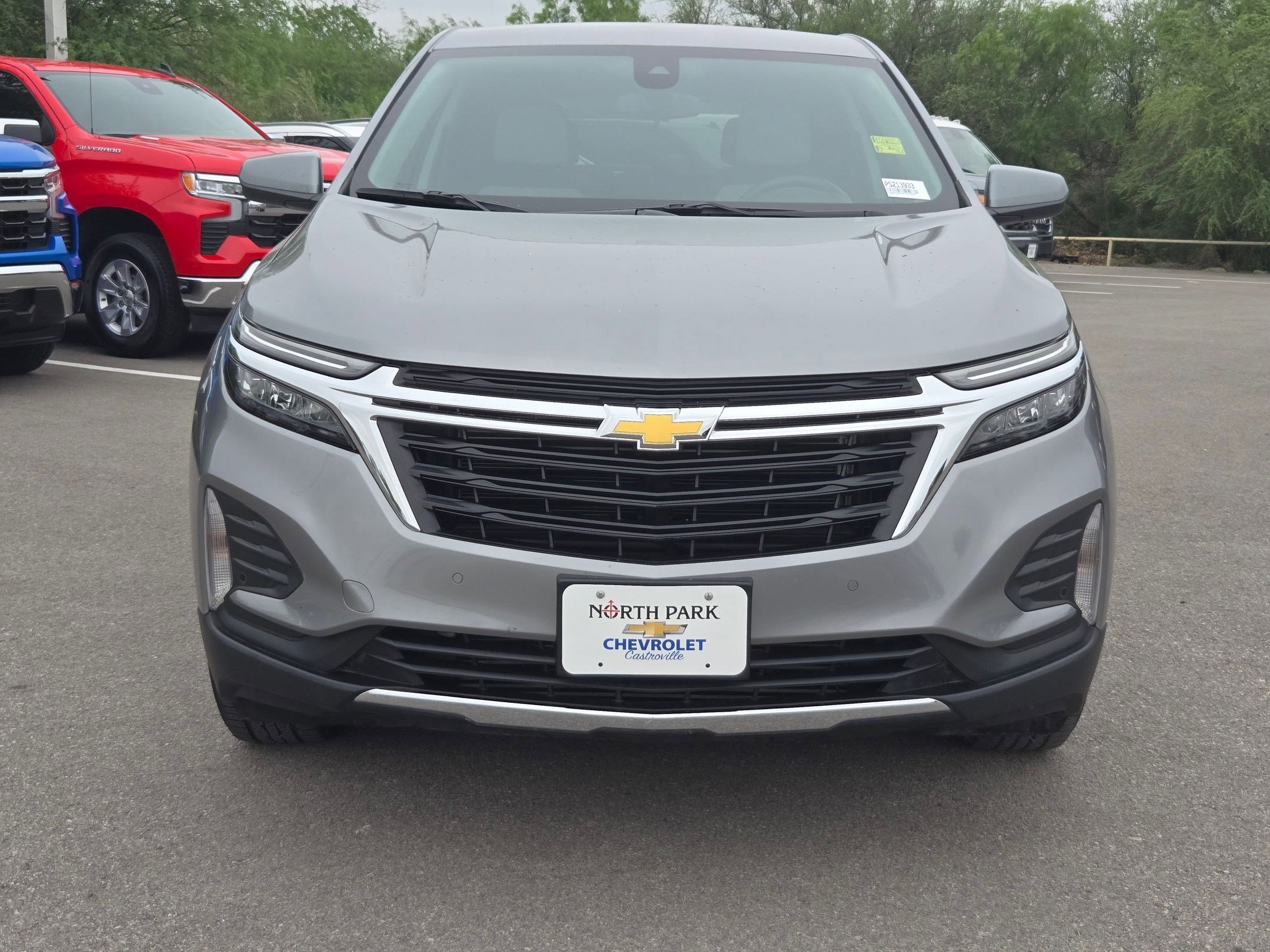 Used 2023 Chevrolet Equinox LT AWD/4WD image 8