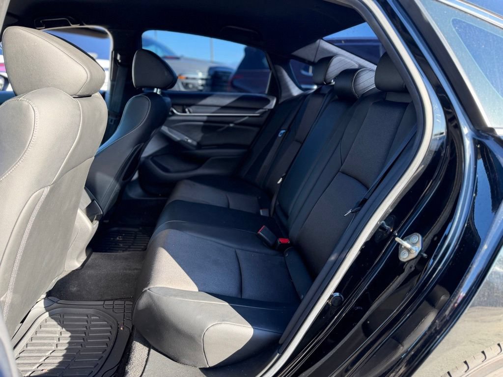 Used 2019 Honda Accord Sport image 4