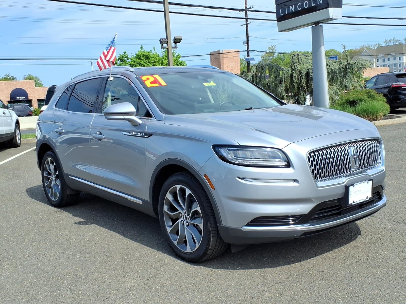 Used 2021 Lincoln Nautilus Reserve w/ Class II Trailer Tow Package AWD/4WD image 1