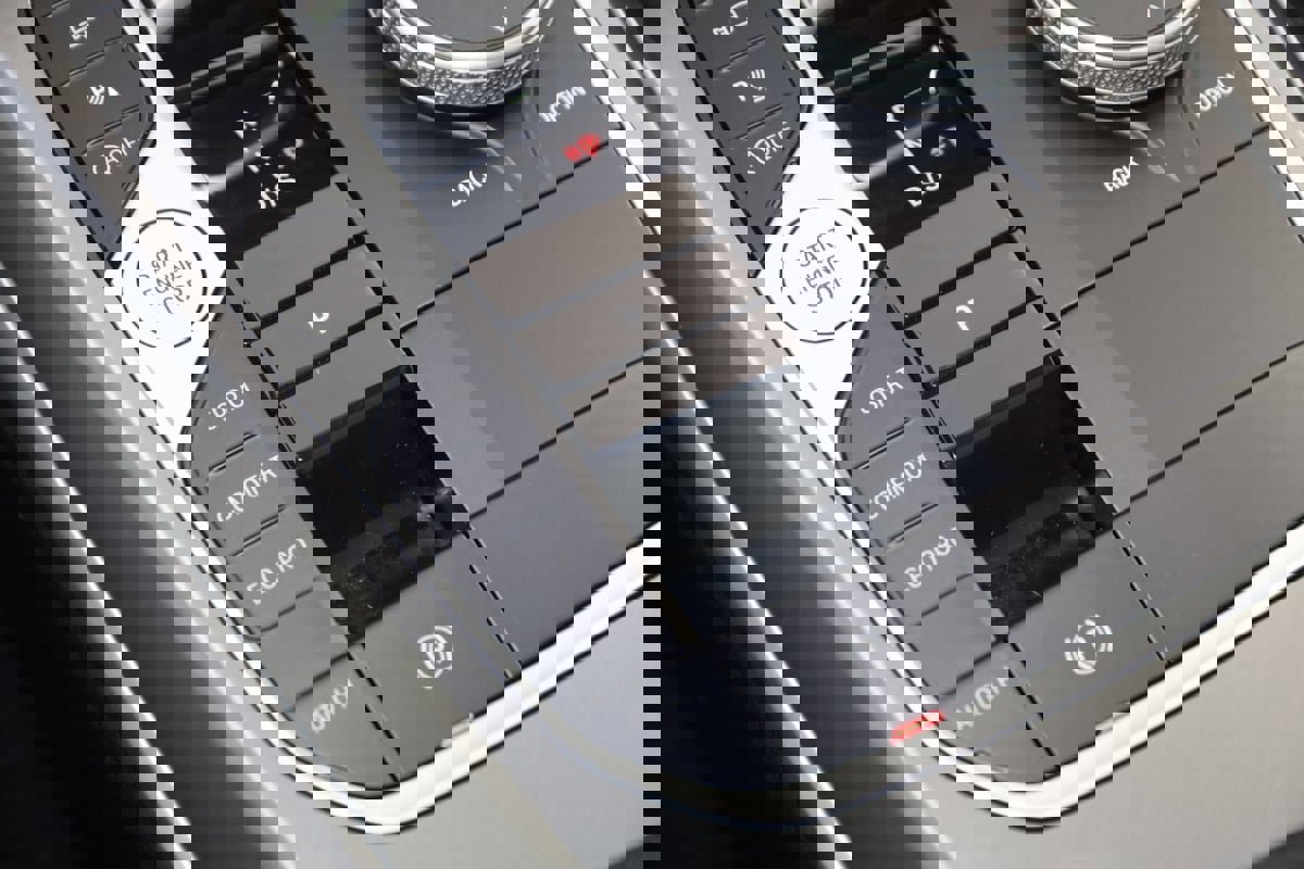 Used 2025 BMW M240i Coupe image 35