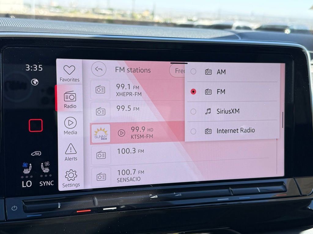 Certified 2025 Volkswagen Atlas SEL image 19