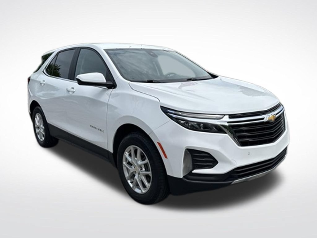 Used 2024 Chevrolet Equinox LT w/ LPO, Floor Liner Package FWD image 8