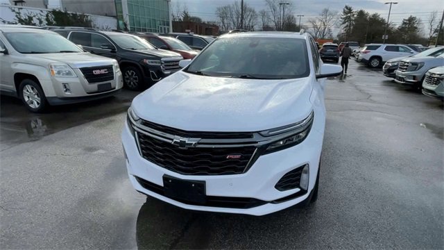 Used 2023 Chevrolet Equinox RS w/ RS Leather Package image 5