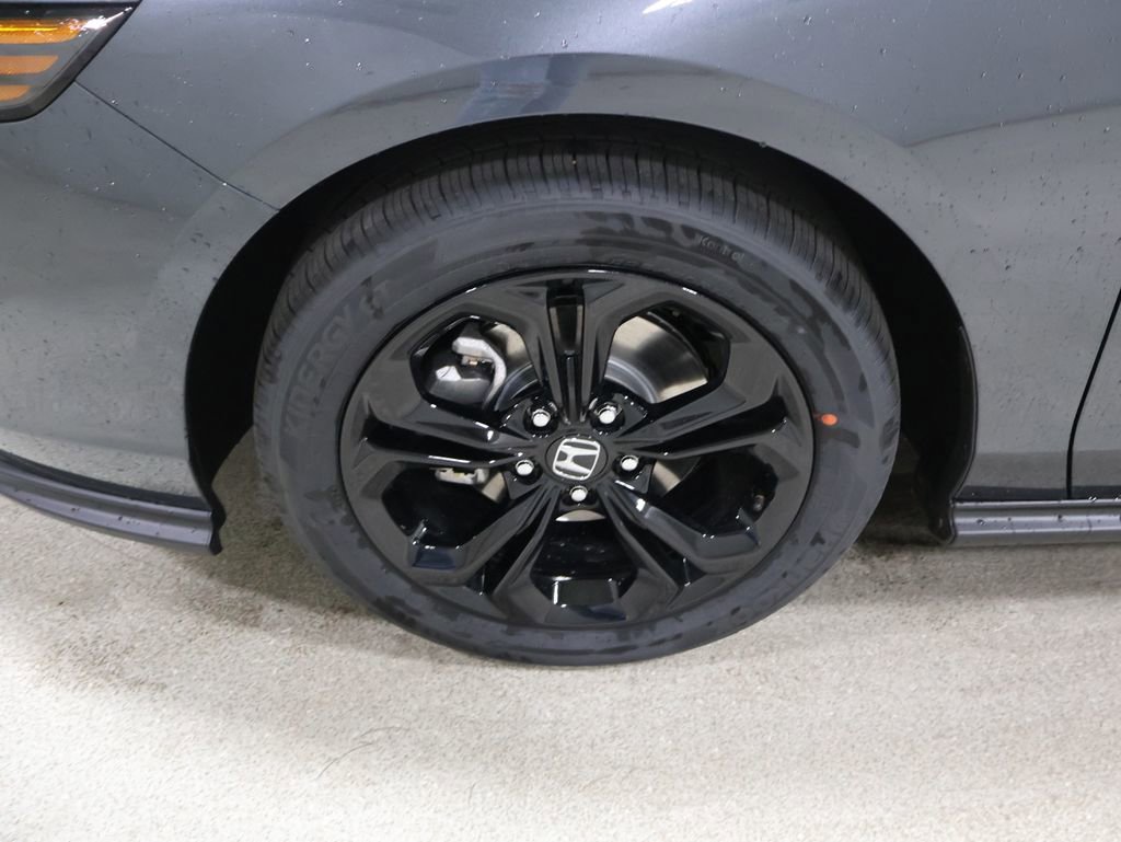 New 2025 Honda Accord SE image 8