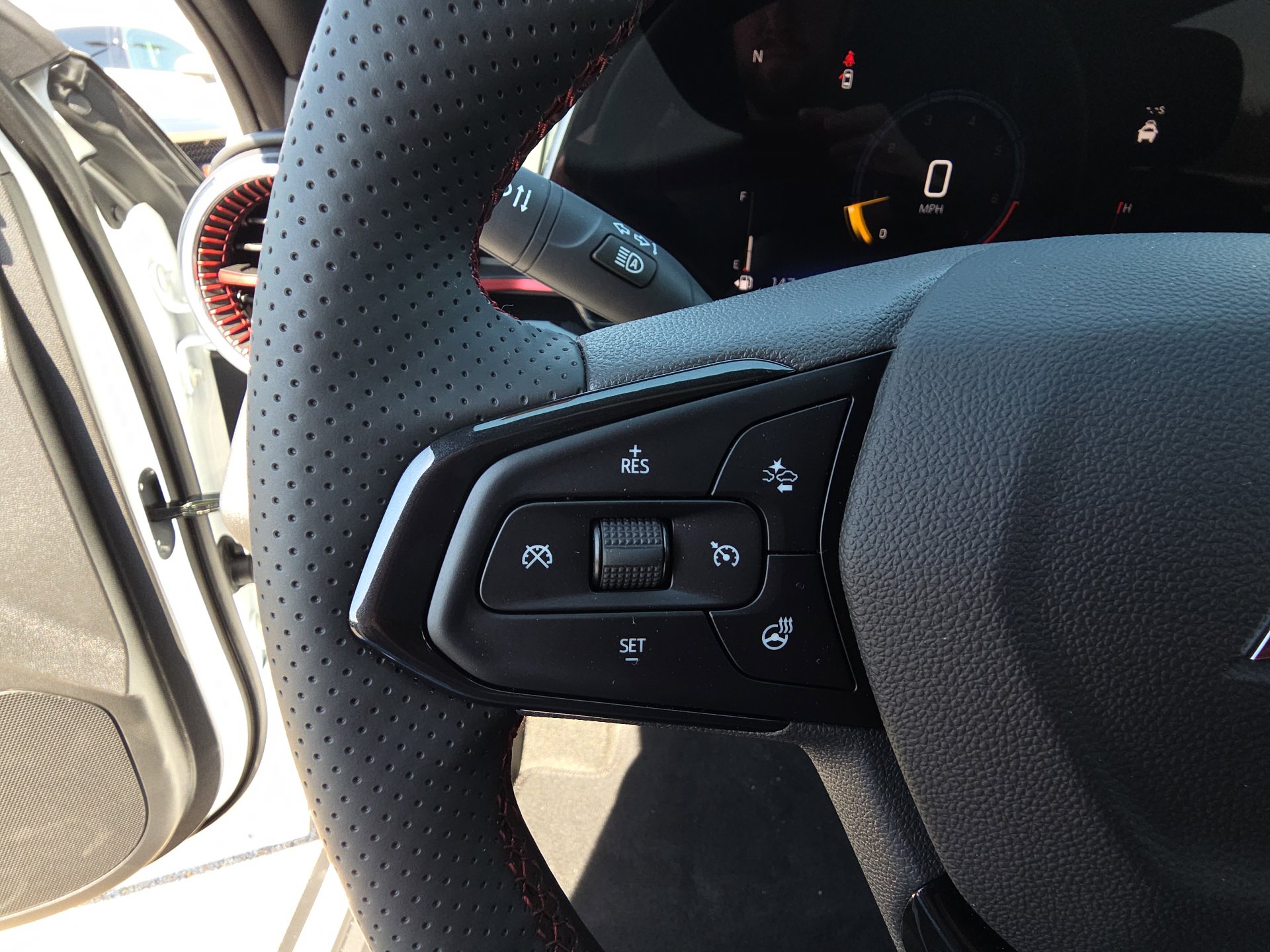 New 2026 Chevrolet Trax RS w/ Driver Confidence Package image 18