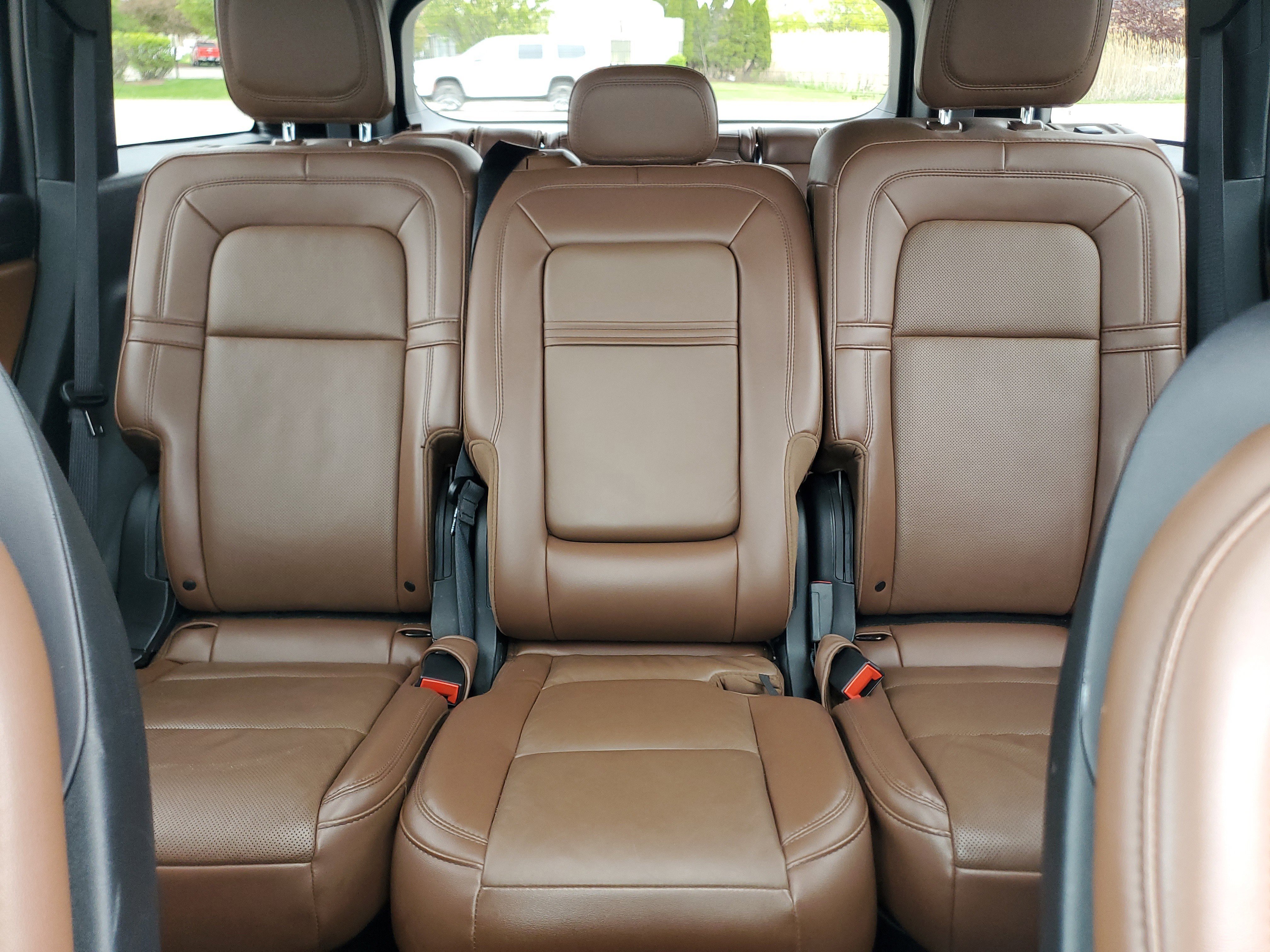 Certified 2024 Lincoln Aviator Reserve w/ Equipment Group 201A AWD/4WD image 19