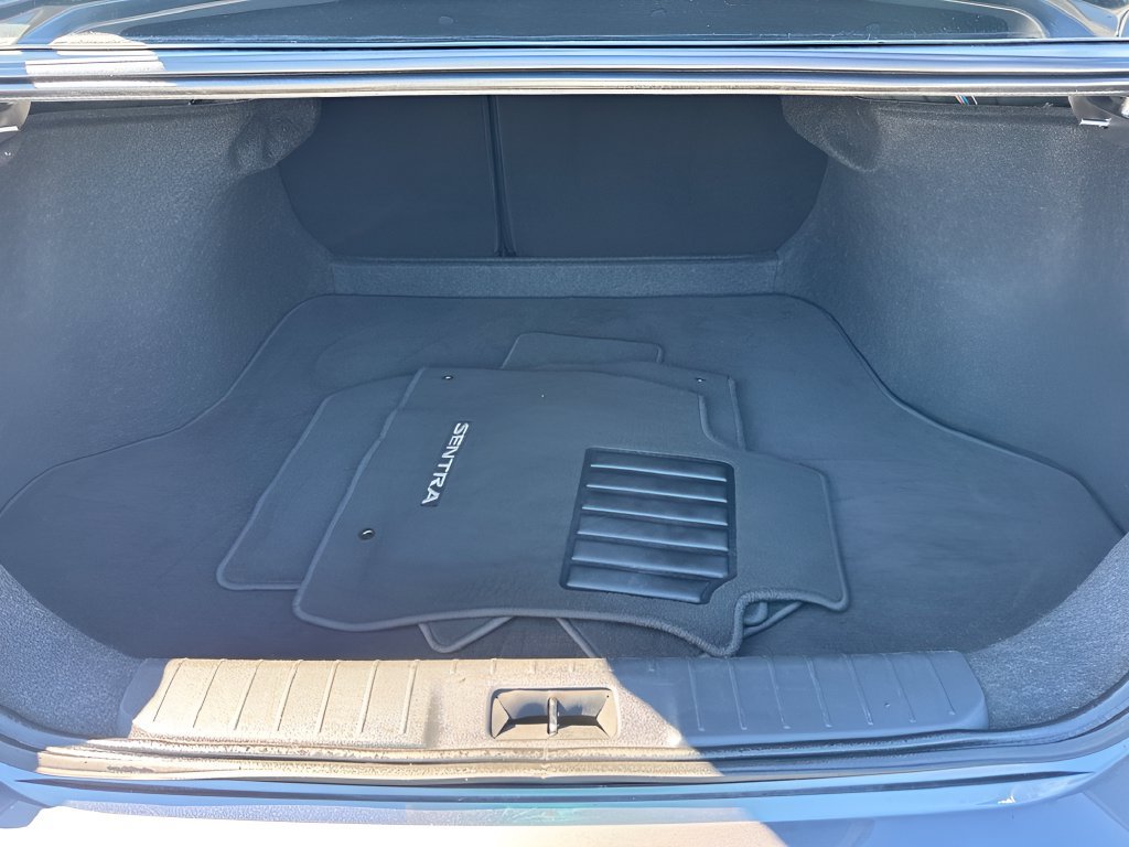 Used 2025 Nissan Sentra SV FWD image 24