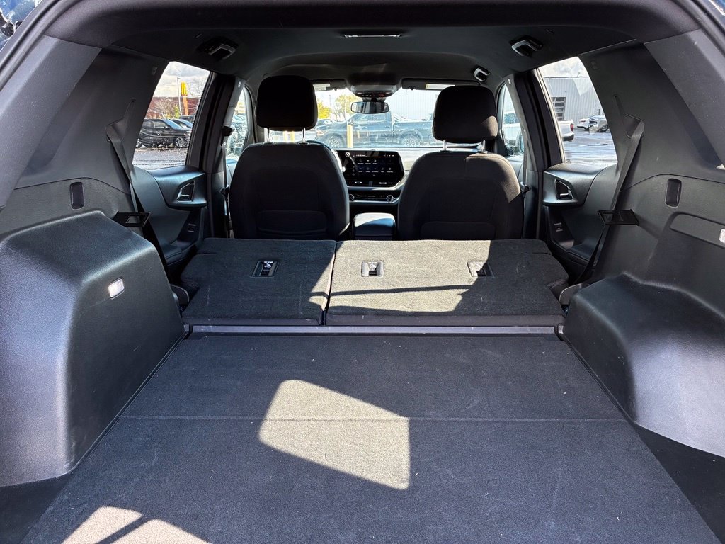 Used 2026 Chevrolet Equinox LT AWD/4WD image 26