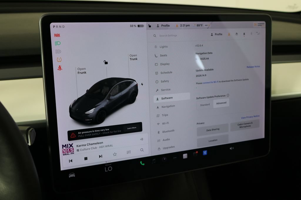 Used 2021 Tesla Model Y Long Range AWD/4WD image 36