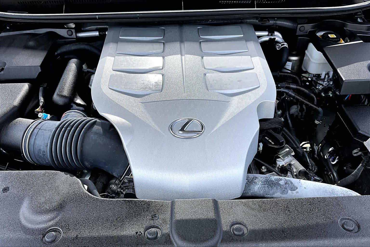 Used 2023 Lexus GX 460 Premium w/ Premium Package AWD/4WD image 32