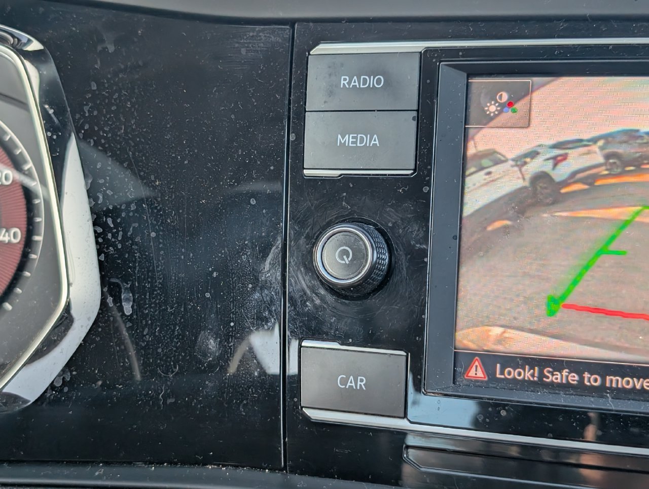 Used 2019 Volkswagen Jetta SE FWD image 16