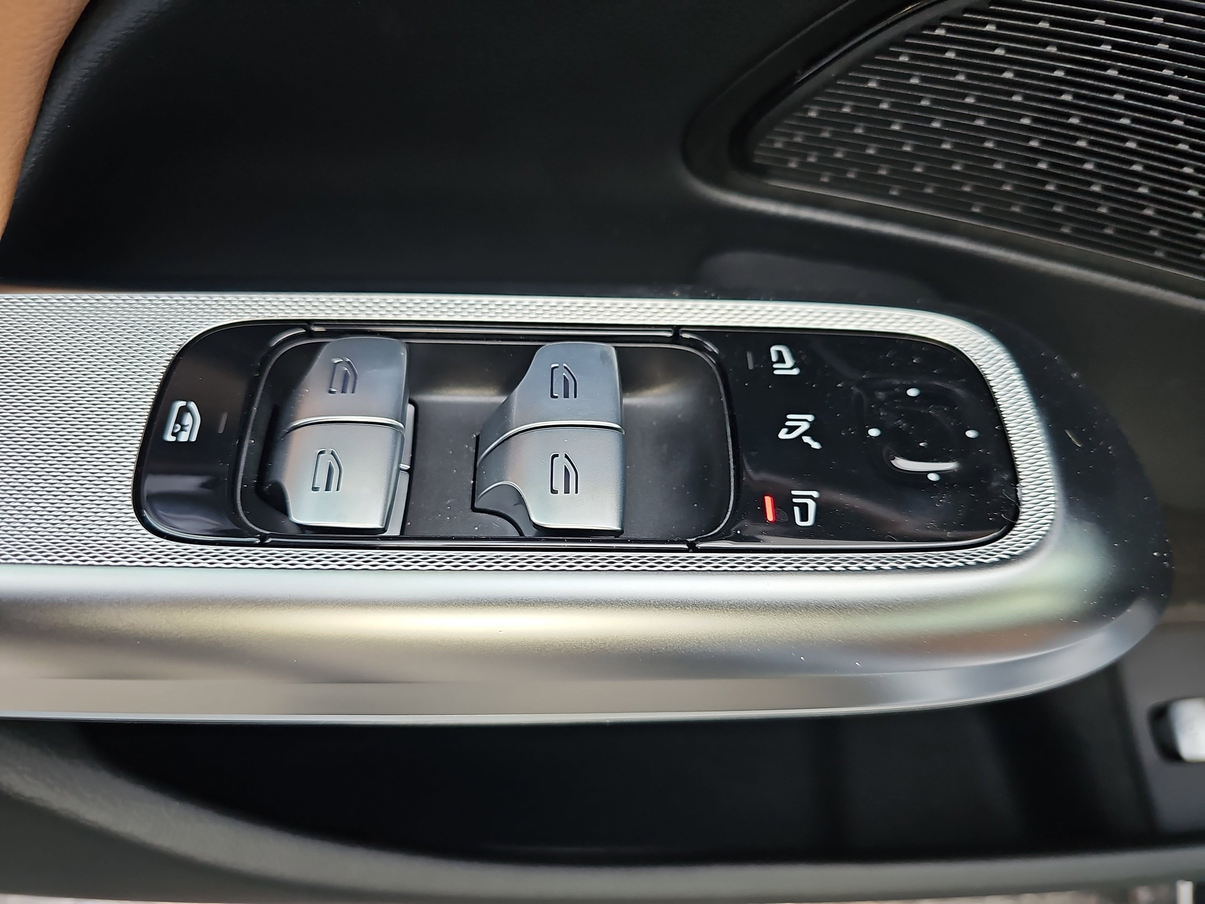 New 2026 Mercedes-Benz E 350 4MATIC Sedan image 29