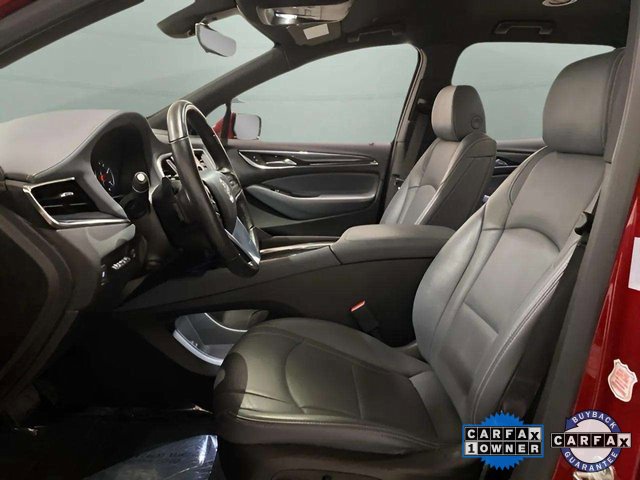 Used 2024 Buick Enclave Premium image 17