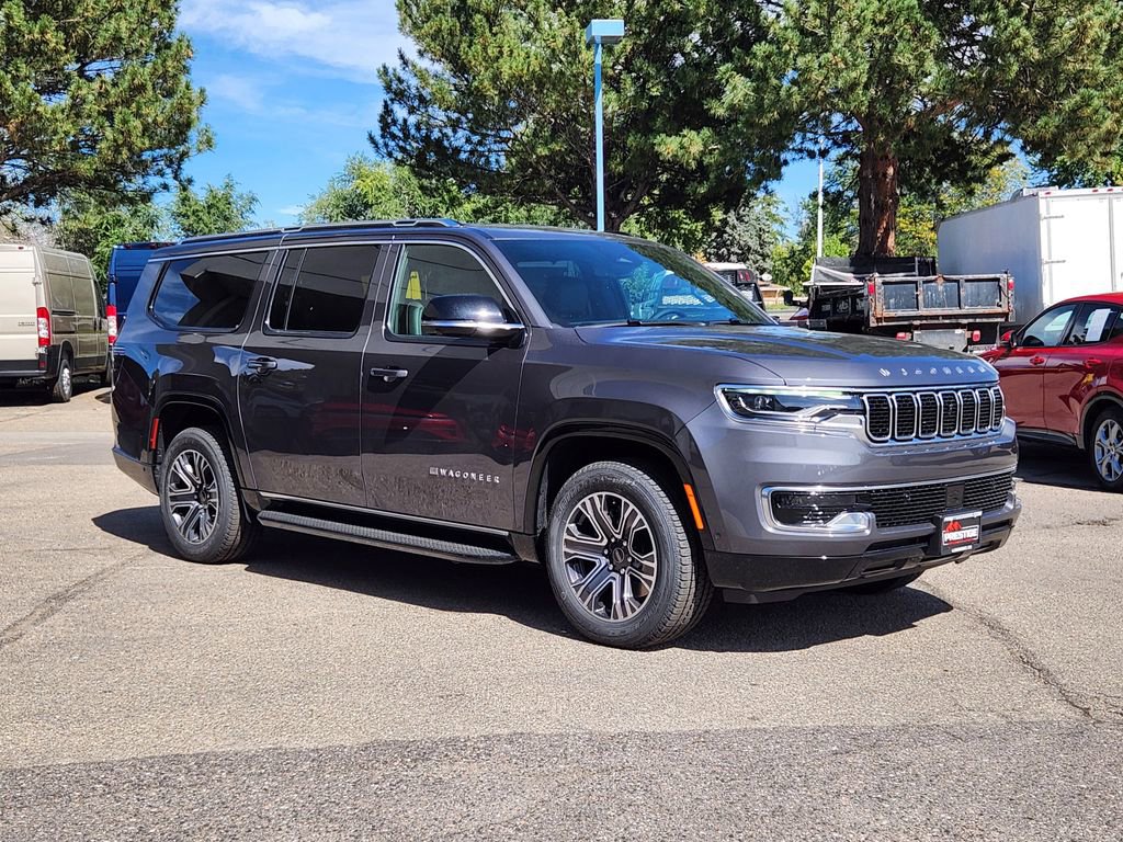 New 2025 Jeep Wagoneer L 4WD w/ Convenience Group I