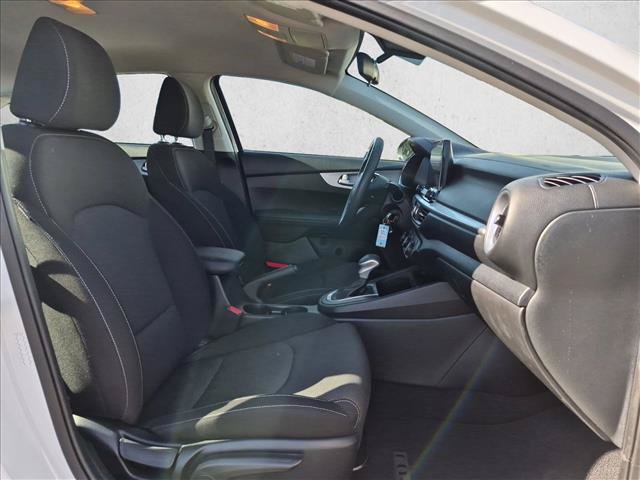 Used 2023 Kia Forte LXS w/ LXS Technology Package FWD image 20