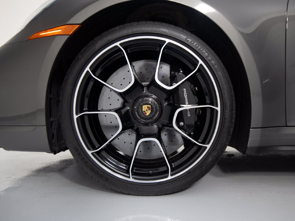 Certified 2022 Porsche 911 Turbo S AWD/4WD image 15