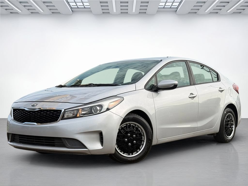 Used 2017 Kia Forte LX FWD image 10