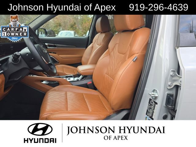 Used 2024 Kia Telluride AWD image 29