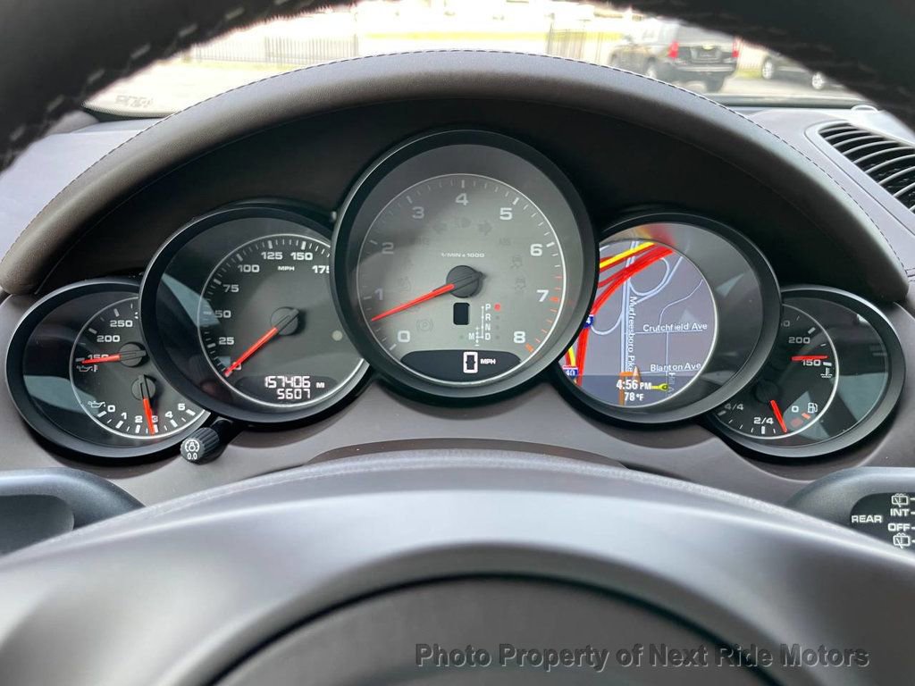 Used 2011 Porsche Cayenne S AWD/4WD image 22
