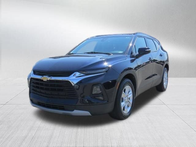 Used 2021 Chevrolet Blazer LT FWD image 3