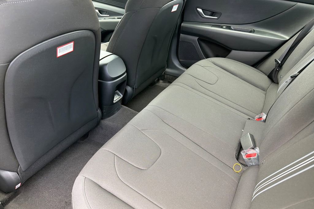 New 2026 Hyundai Elantra Blue image 10