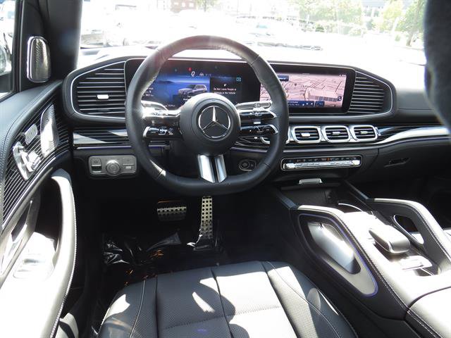 Used 2025 Mercedes-Benz GLS 450 4MATIC image 10
