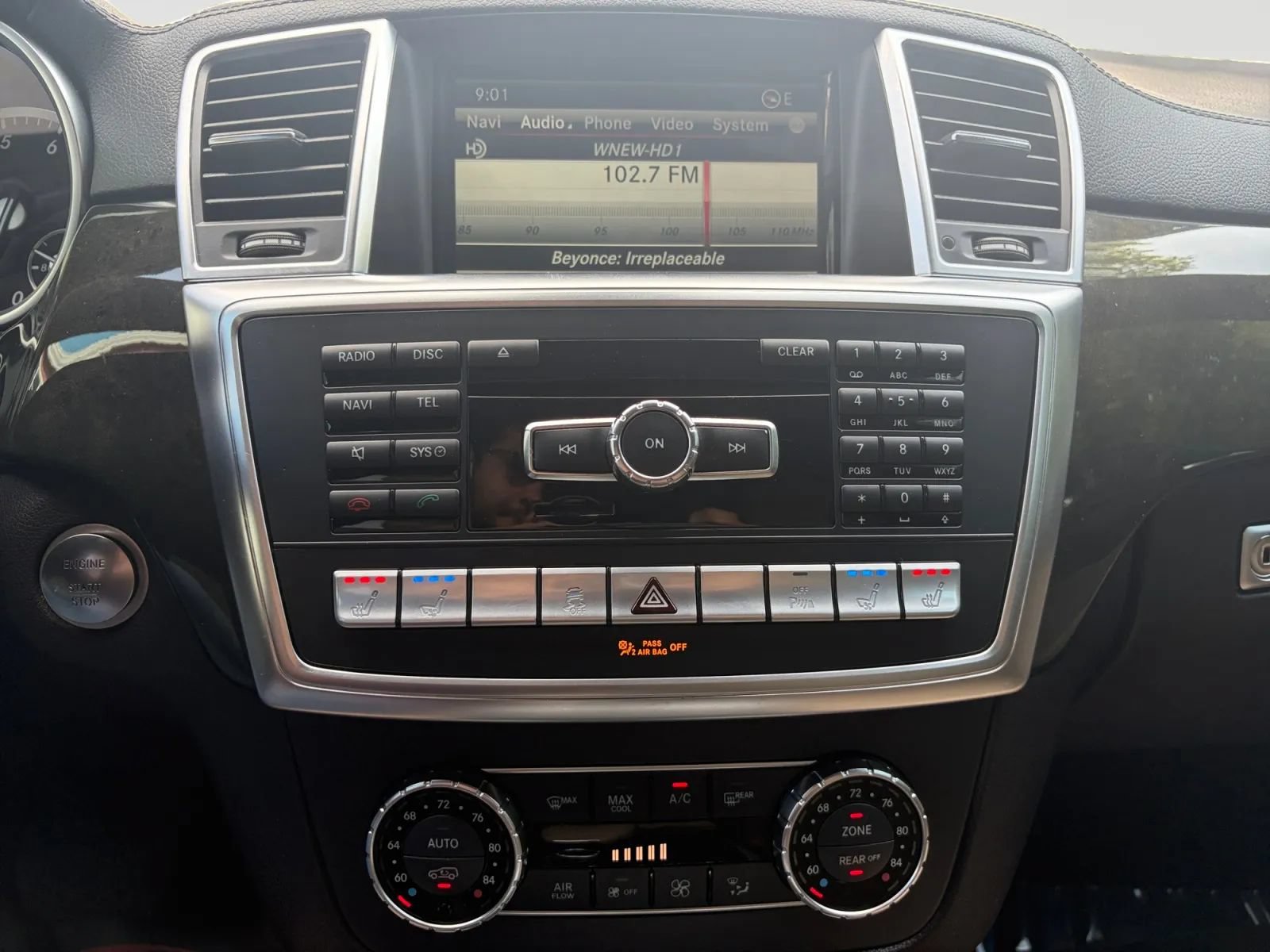 Used 2016 Mercedes-Benz GL 550 4MATIC image 25