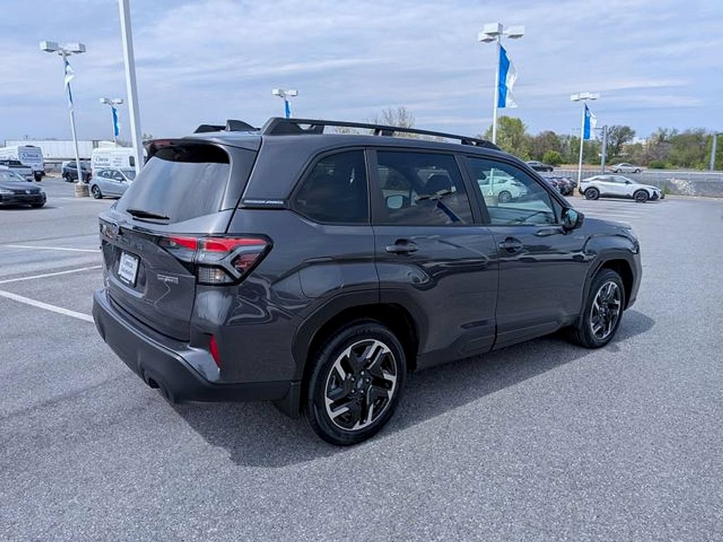 New 2026 Subaru Forester Premium AWD/4WD image 6
