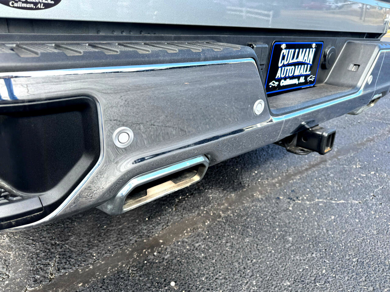 Used 2024 Chevrolet Silverado 1500 LTZ w/ LTZ Premium Package image 9