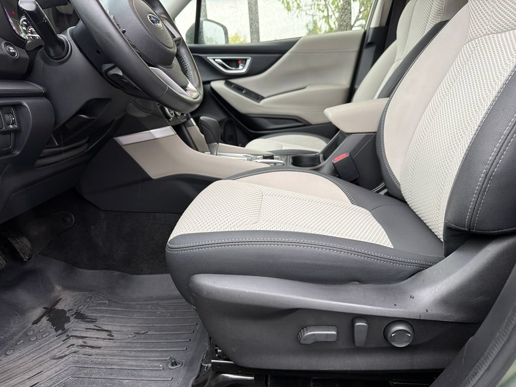 Used 2020 Subaru Forester Premium AWD/4WD image 21