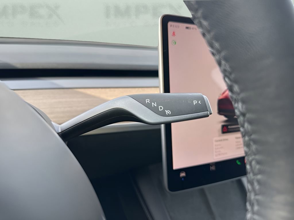 Used 2023 Tesla Model Y Long Range image 17