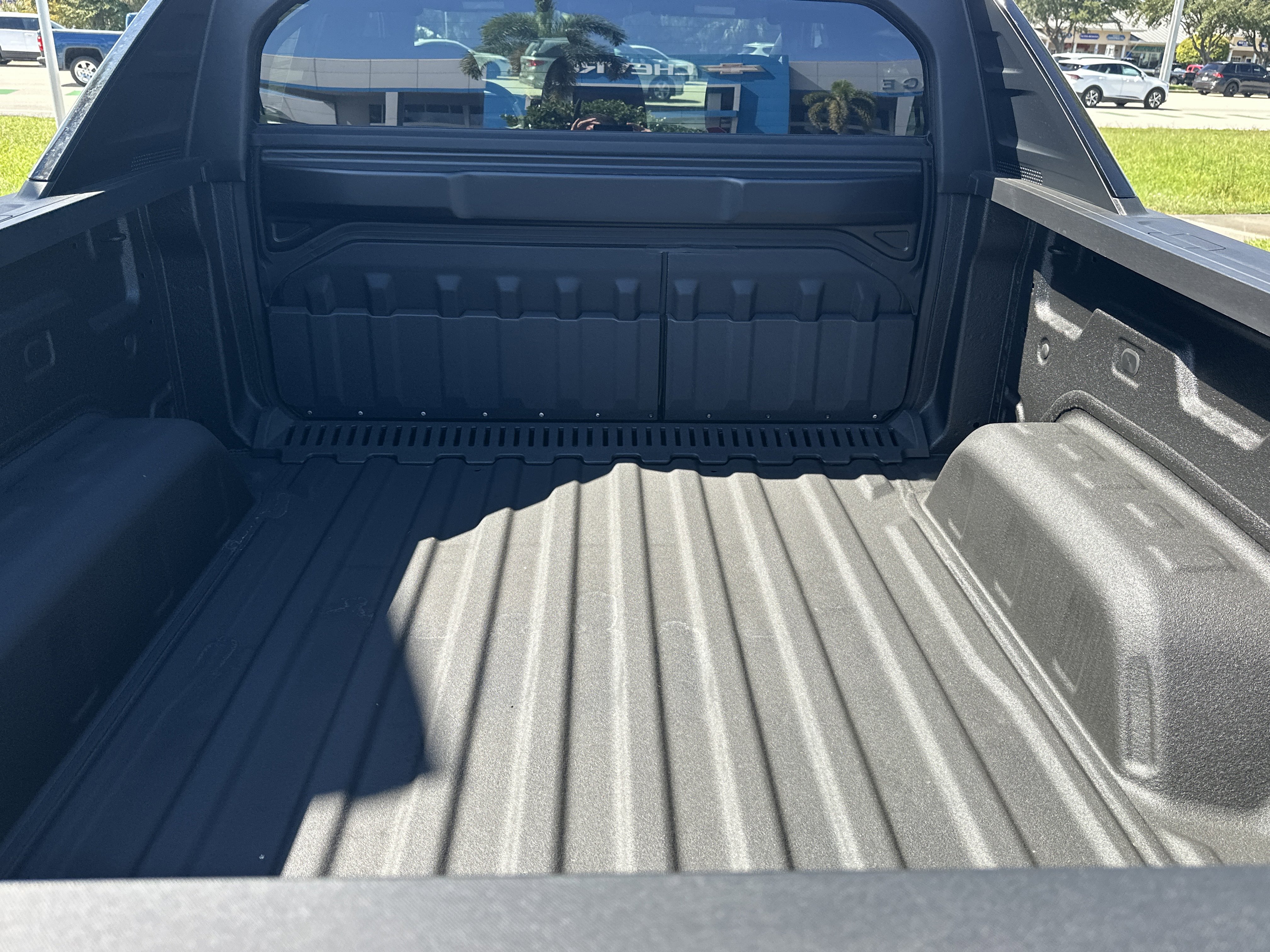 New 2026 Chevrolet Silverado EV Trail Boss w/ Premium Package image 9